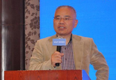 LED顯示屏、LED照明和系統(tǒng)集成解決方案領(lǐng)導(dǎo)品牌——上海三思電子工程有限公司副總經(jīng)理張伯明分享“LED顯示在智慧城市中的應(yīng)用”